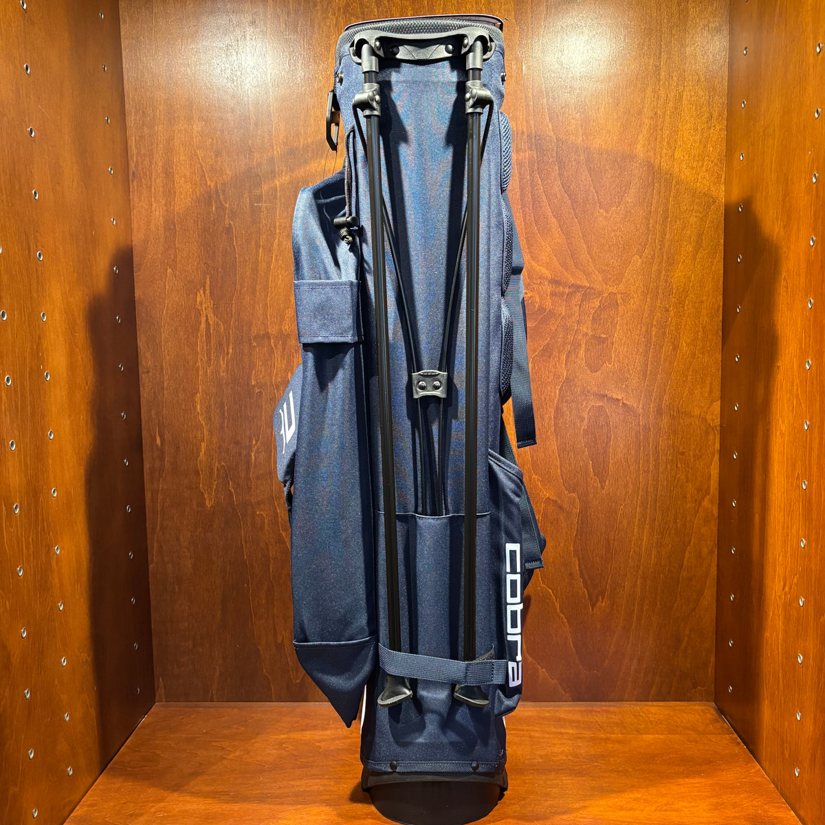Cobra Ultralight Carry Bag – The Shop at American Dunes Golf Club