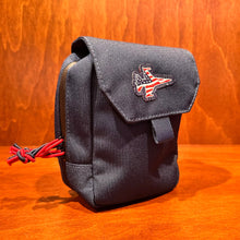 Load image into Gallery viewer, North Coast Golf Co. "Patriot Jet Icon" Rangefinder Case