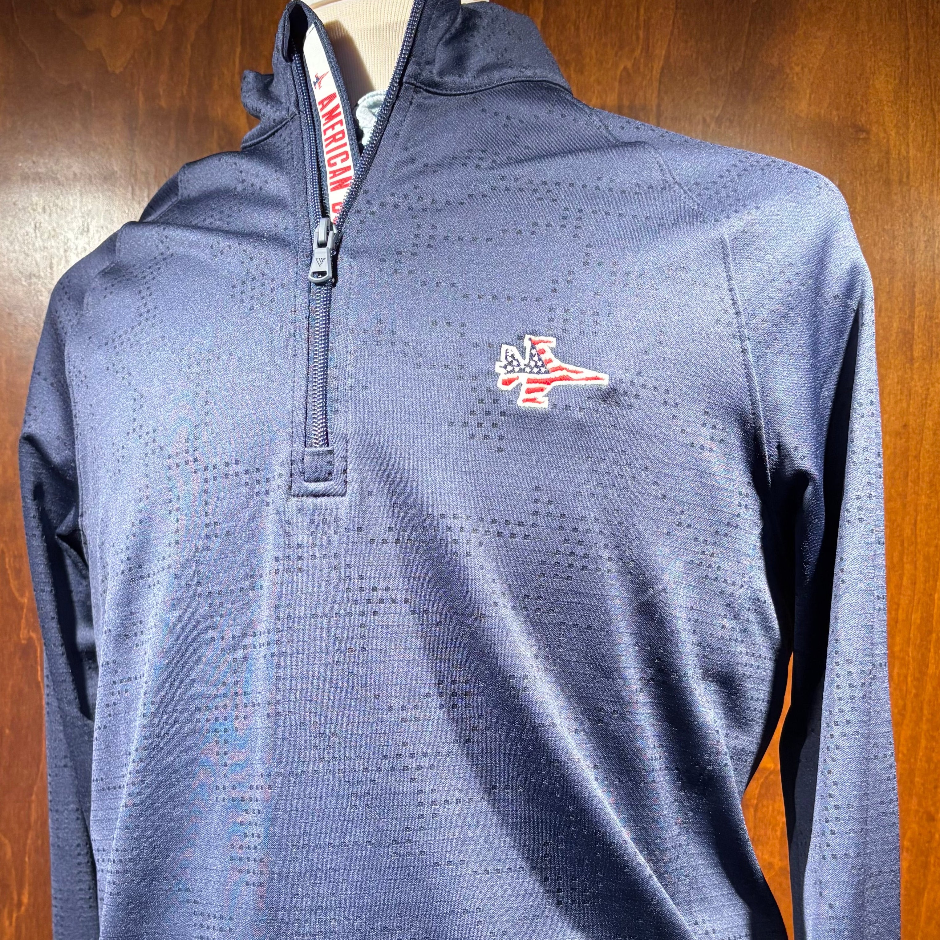 Levelwear Trek 1/4 Zip Mid-Layer Pullover – The Shop at American
