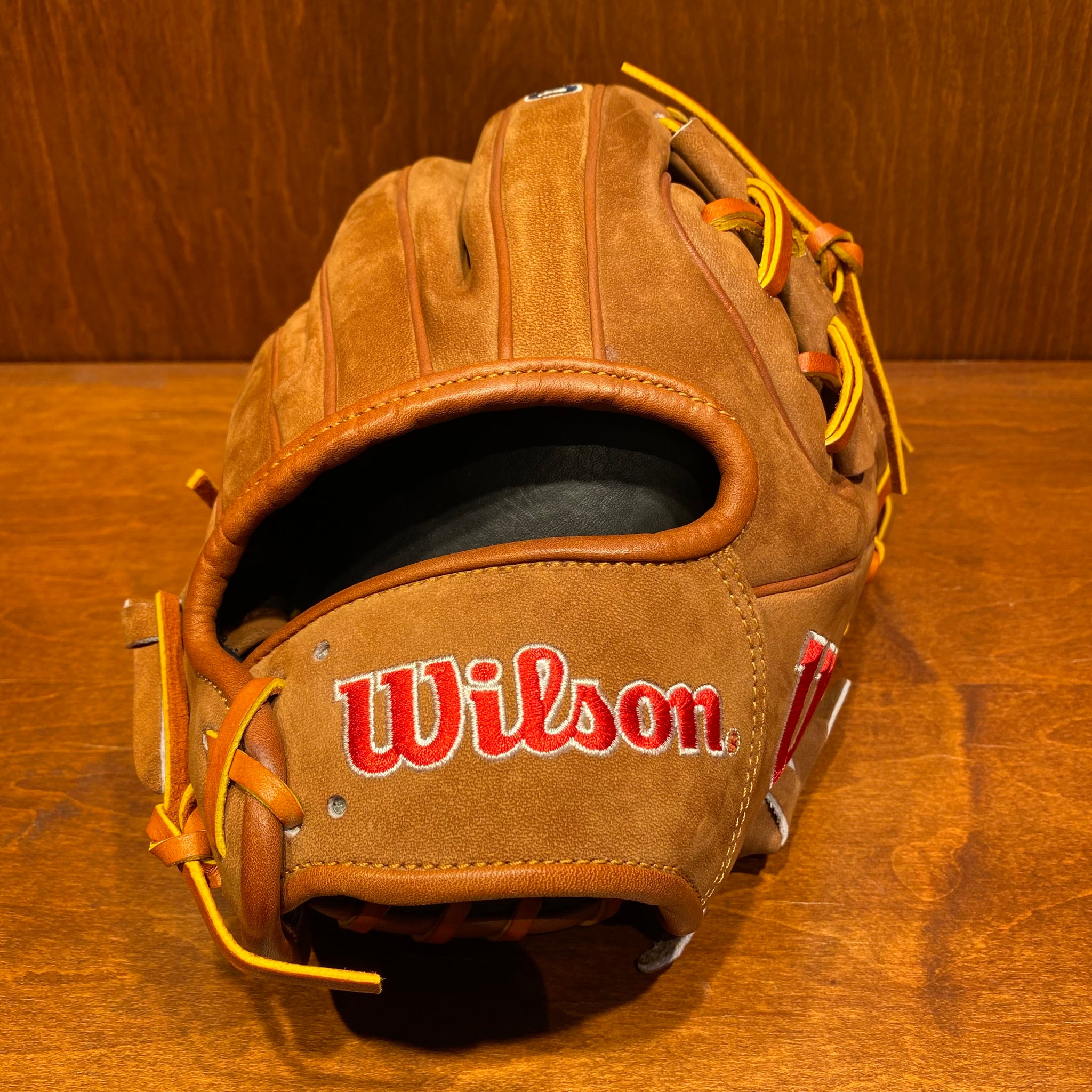 Wilson A2000 VOLITION AMERICA 1975 11.75” BASEBALL GLOVE – The